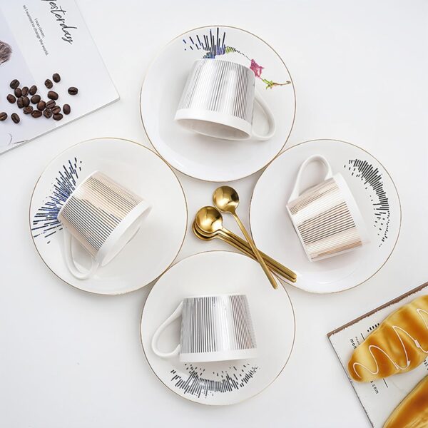 Unique Dynamic Mirage Reflection Tea Cup