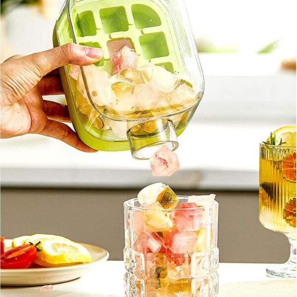 71acPGTQMLL._AC_SL1500_ 2 in 1 Touch-Free Ice Cube Tray Water Bottle